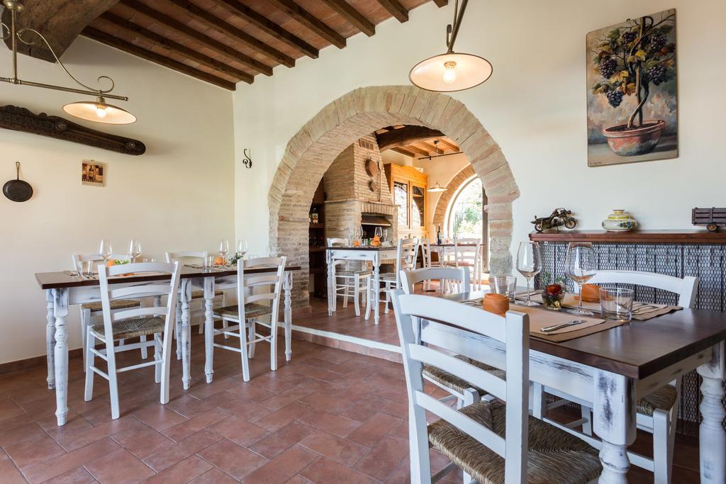 Maison d'hôtes Torre Valbiancara à Montebagnolo Extérieur photo